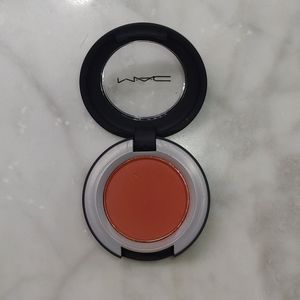 MAC * DEVOTED TO CHILI * POWDER KISS EYESHADOW